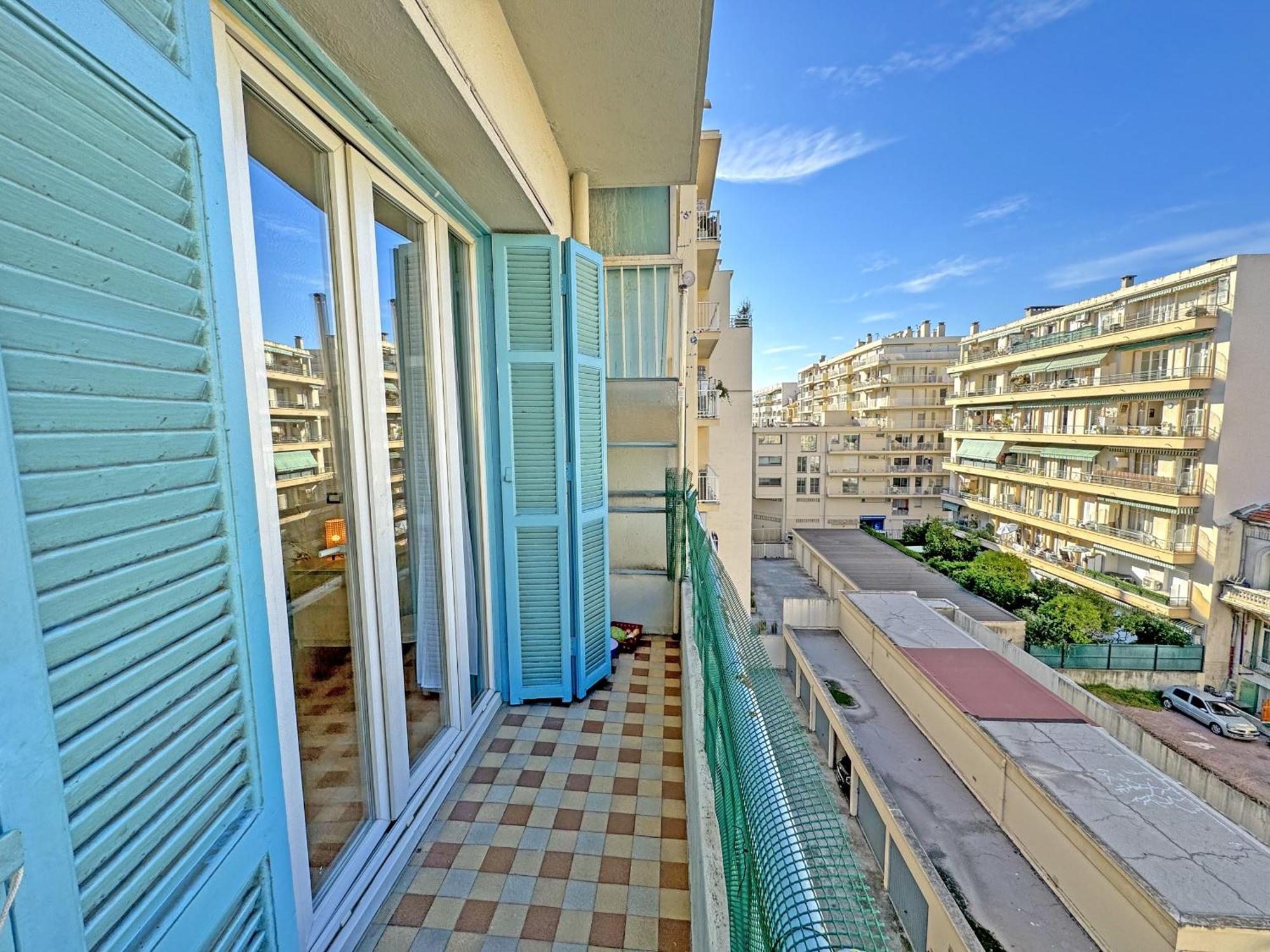 Cosy Sea Front France * Nice